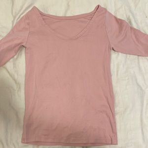 medium gap t shirt